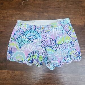 Lily Pulitzer Buttercup Scallop shorts